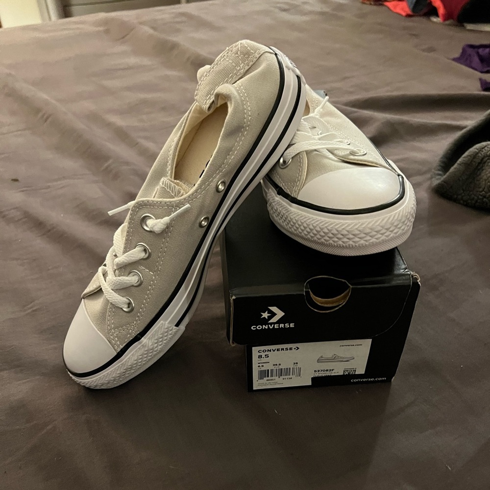 Converse cloud gray sneakers